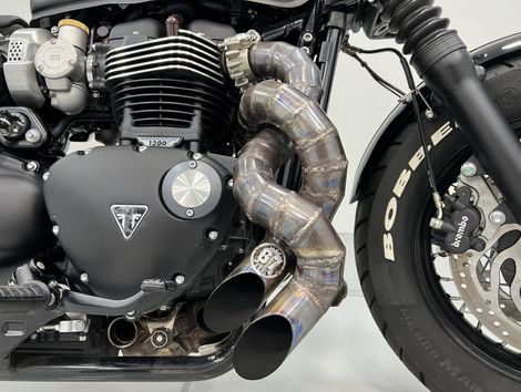 TRIUMPH BONNEVILLE BOBBER 1200cc