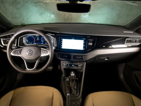 VolksWagen Nivus Highline 1.0 200 TSI Flex Aut.