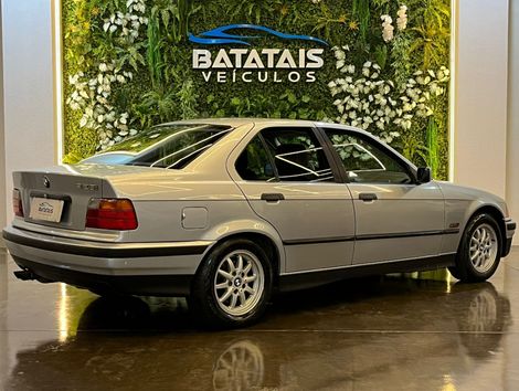 BMW 328i/iA (modelo antigo)