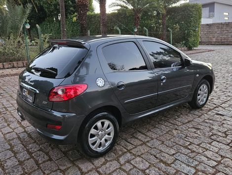 Peugeot 207 XR 1.4 Flex 8V 5p
