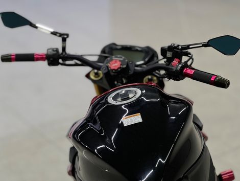 SUZUKI GSX-S 1000