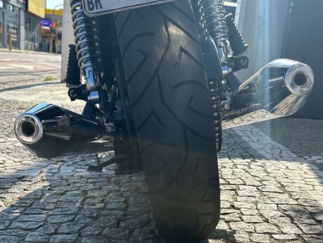 TRIUMPH BONNEVILLE T 100