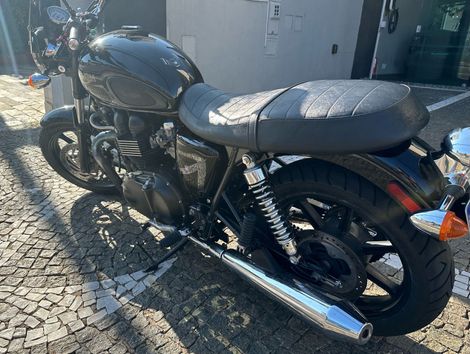TRIUMPH BONNEVILLE T 100
