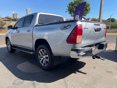 Toyota Hilux CD SRV 4x4 2.8 TDI Diesel Aut.
