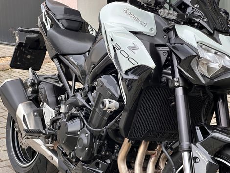 KAWASAKI Z 900