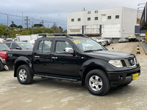 Nissan Frontier LE CD 4x4 2.5 TB Diesel Aut.