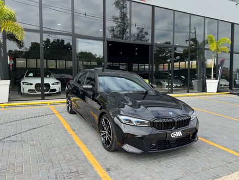 BMW 320iA 2.0 TB M Sport A.Flex/M.Sport 4p