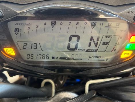 SUZUKI GSX-S 1000