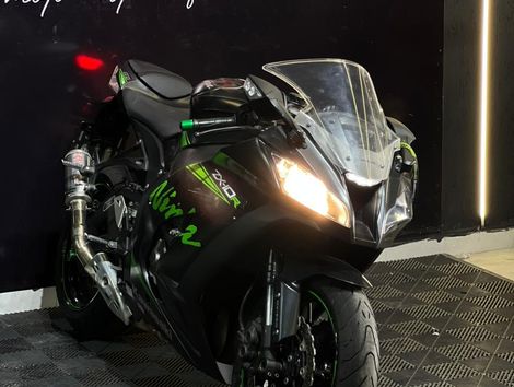 KAWASAKI NINJA ZX-10/ ZX-10R 1000cc/30TH Aniv.