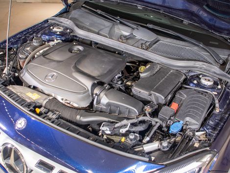 Mercedes GLA 200 Advance 1.6/1.6 TB 16V Flex Aut.