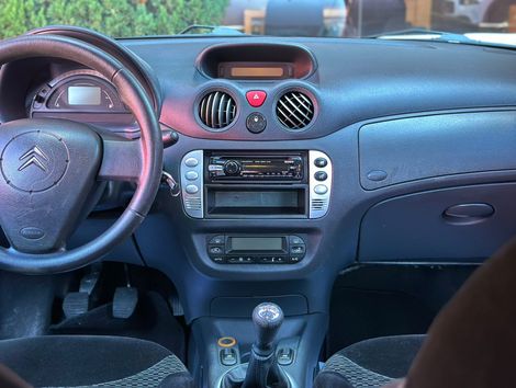 Citroën C3 Exclusive 1.4 Flex 8V 5p