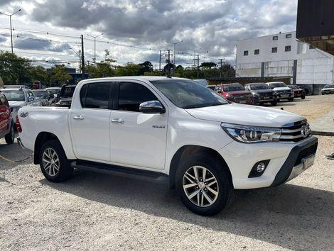 Toyota Hilux CD SRX 4x4 2.8 TDI 16V Diesel Aut.