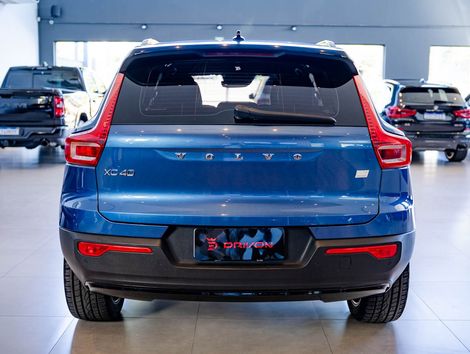 Volvo XC 40 T-5 HÍBRIDO R-DESIGN 1.5 262CV FWD