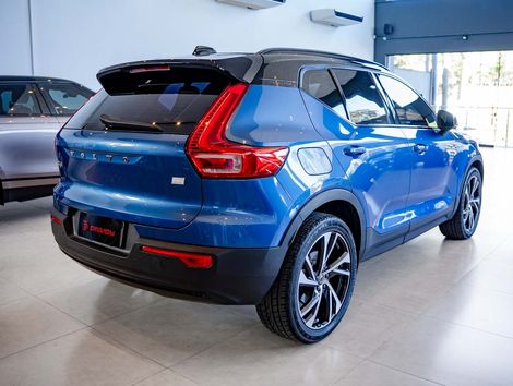 Volvo XC 40 T-5 HÍBRIDO R-DESIGN 1.5 262CV FWD
