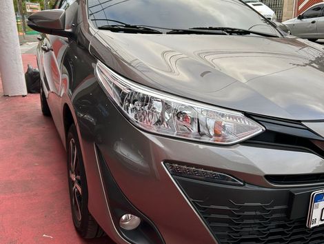 Toyota YARIS XL Live Sedan 1.5 Flex 16V 4p Aut.