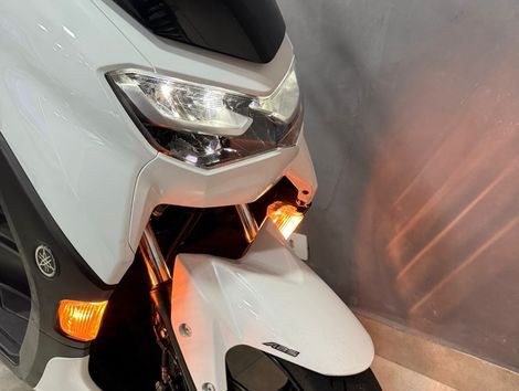 YAMAHA NMAX 160