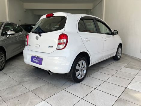 Nissan MARCH 1.0 16V Flex Fuel 5p