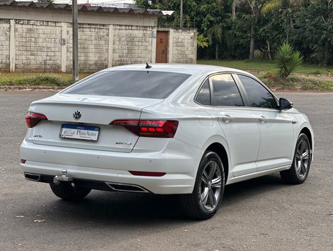 VolksWagen JETTA R-Line 250 TSI 1.4 Flex 16V Aut.