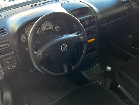 Chevrolet Astra Sed. Advant. 2.0 8V MPFI FlexP. 4p