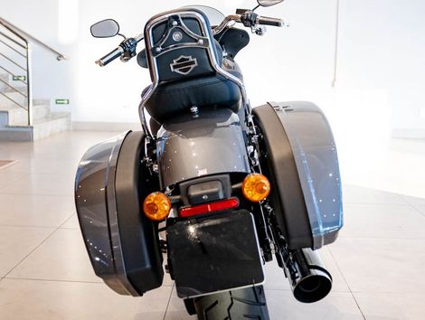 Harley SOFTAIL SPORT GLIDE FLSB
