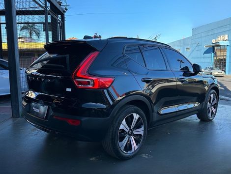 Volvo XC40 Recharge Plus (Elétrico) 