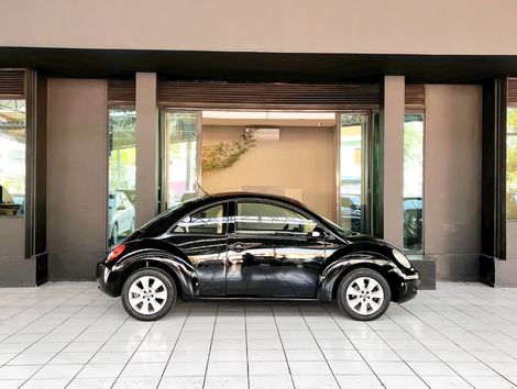 VolksWagen New Beetle 2.0 Mi Mec./Aut.