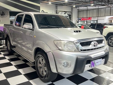 Toyota Hilux CD SRV D4-D 4x4 3.0 TDI Diesel Aut