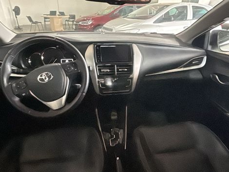 Toyota YARIS XLS Sedan 1.5 Flex 16V 4p Aut.