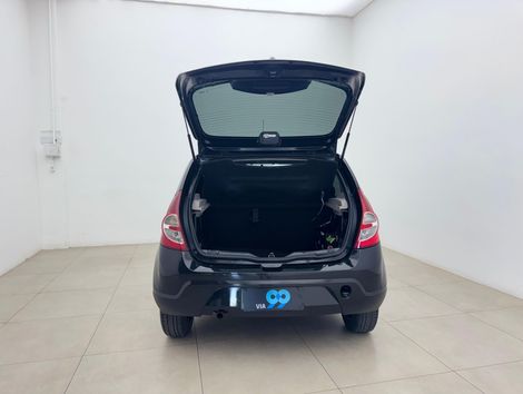 Renault SANDERO Authentique Hi-Flex 1.0 16V 5p