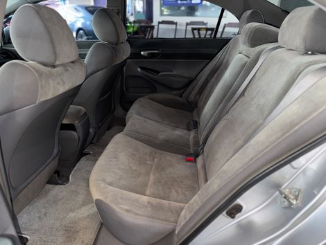 Honda Civic Sedan LXS 1.8/1.8 Flex 16V Mec. 4p