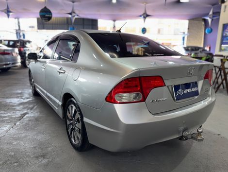 Honda Civic Sedan LXS 1.8/1.8 Flex 16V Mec. 4p