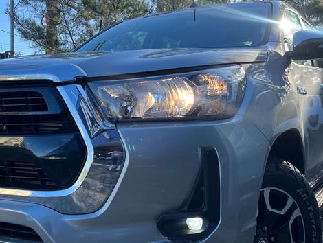Toyota Hilux CD SRV 4x4 2.8 TDI Diesel Aut.