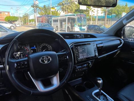 Toyota Hilux CD SRV 4x4 2.8 TDI Diesel Aut.