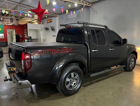 Nissan Frontier SV AT. CD 4x4 2.5 TB Dies. Aut.