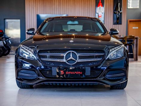 Mercedes C-200 Avantgarde 2.0 TB 16V 184cv Aut.