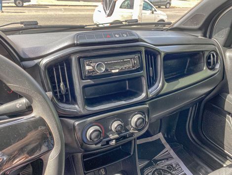 Fiat Strada Freedom 1.3 Flex 8V  CS Plus