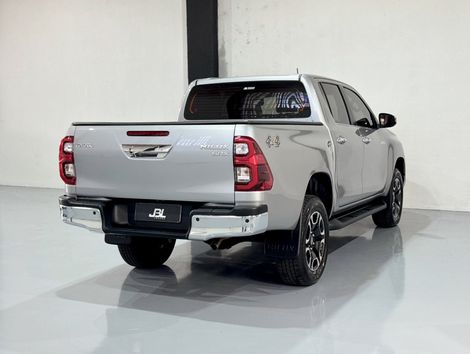 Toyota Hilux CD SRX 4x4 2.8 TDI 16V Diesel Aut.