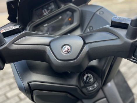 YAMAHA XMAX 250 CONNECTED 