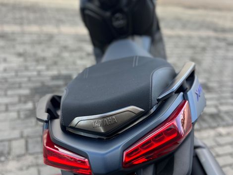 YAMAHA XMAX 250 CONNECTED 