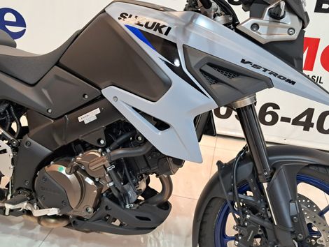SUZUKI DL 1050 V-STROM 