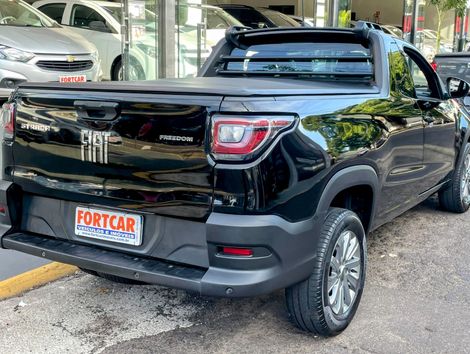 Fiat Strada Freedom 1.3 Flex 8V  CS Plus