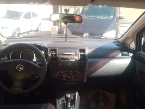 Nissan TIIDA Sedan 1.8 16V Flex Fuel 4p