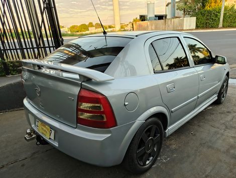 Chevrolet Astra Advantage 2.0 MPFI 8V FlexPower 5p