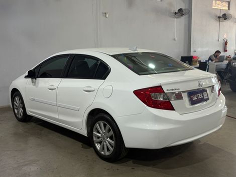 Honda Civic Sedan LXS 1.8/1.8 Flex 16V Mec. 4p