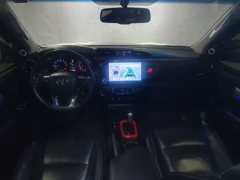 Toyota Hilux CD SRV 4x4 2.7 Flex 16V Aut.