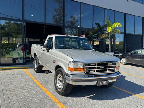Ford F-1000 XL 4x4 Diesel Turbo