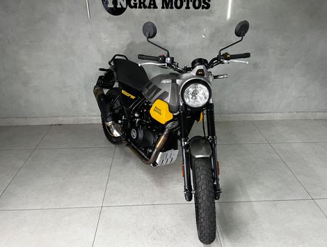 Royal Enfield Scram 411 EFI
