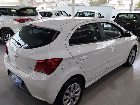 Chevrolet ONIX HATCH LT 1.4 8V FlexPower 5p Mec.