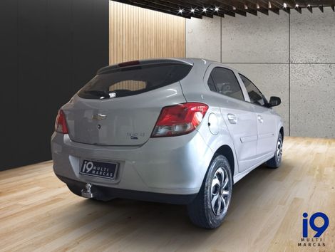 Chevrolet ONIX HATCH LT 1.0 8V FlexPower 5p Mec.