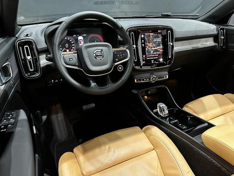 Volvo XC 40 T-5 HÍBRIDO INSCRIPTION 1.5 FWD